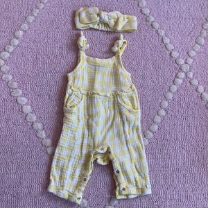 Matching yellow gingham outfit 3-6 months